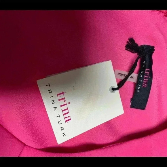 Trina Turk Nera Sleeveless Dress - Picture 4 of 9